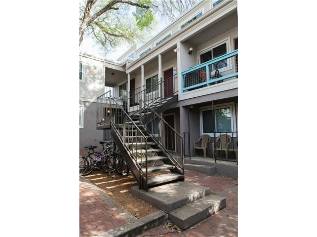 Photo - 1106 W 22nd St Unit 4