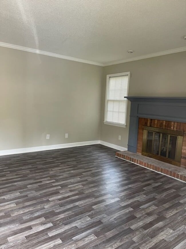 Photo - E Blackstock Rd -14 Unit Duplex