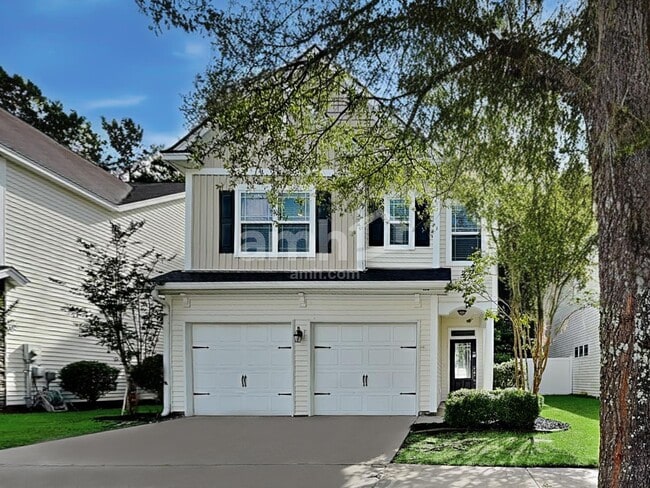 Photo - 220 Summer Hill Way House