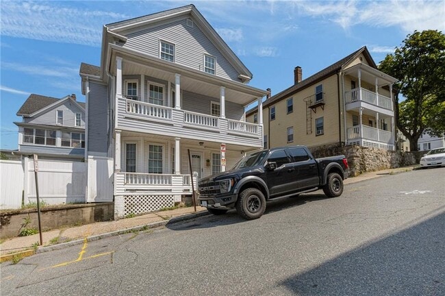 Photo - 84 Spring St