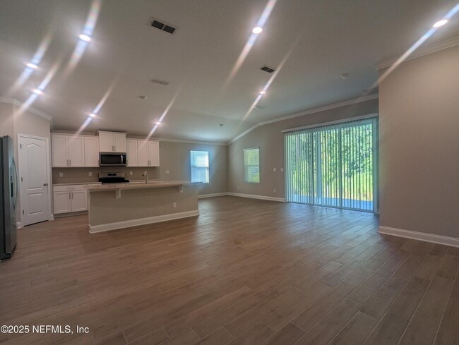 Photo - 116 Zancara St