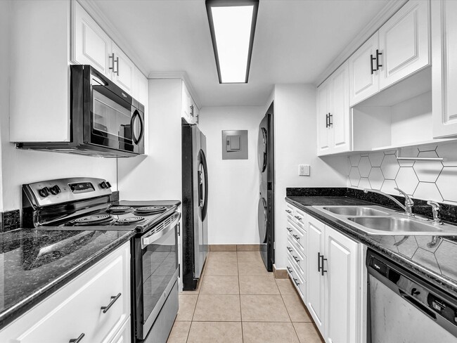 Photo - 220 Lakeview Dr Unidad 210