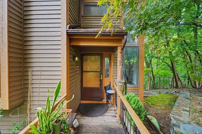 811 Eagle Bay Dr Unit 811