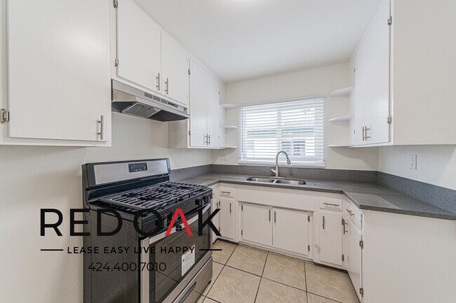 Photo - 212 Normandie Ave Unit 6