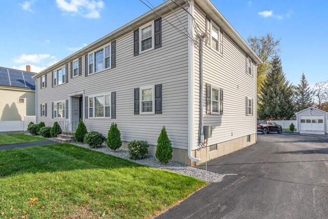 Photo - 1145 Hayward St Unit D