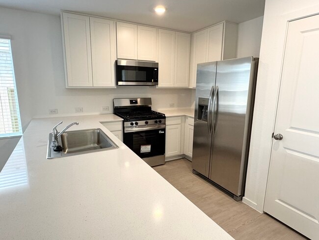Photo - 31508 Pianella Ln