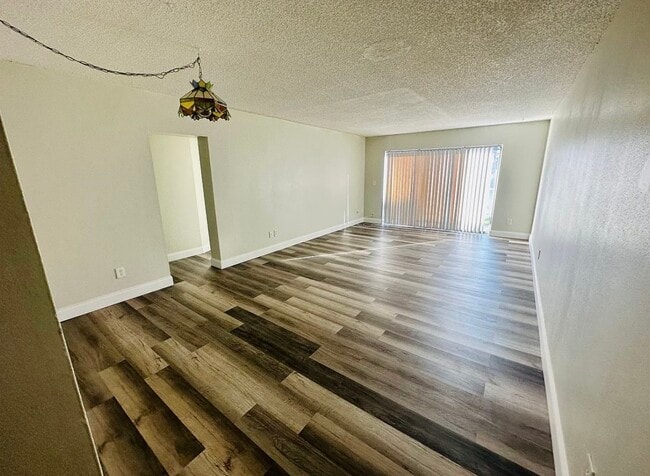 Photo - 1504 Virginia Ave Unit 211