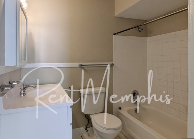 Photo - 997 Meda St