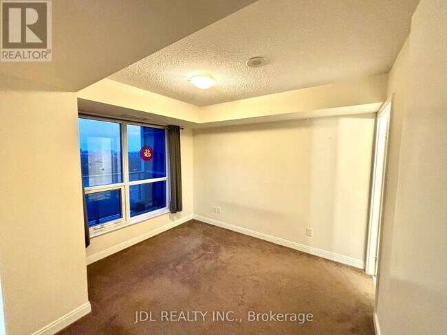 Photo - 151 Village Green Square Unit 1804