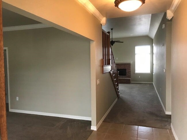 Photo - 2506 S Greens Way