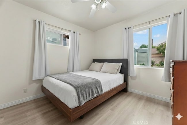 Photo - 433 E Mason St