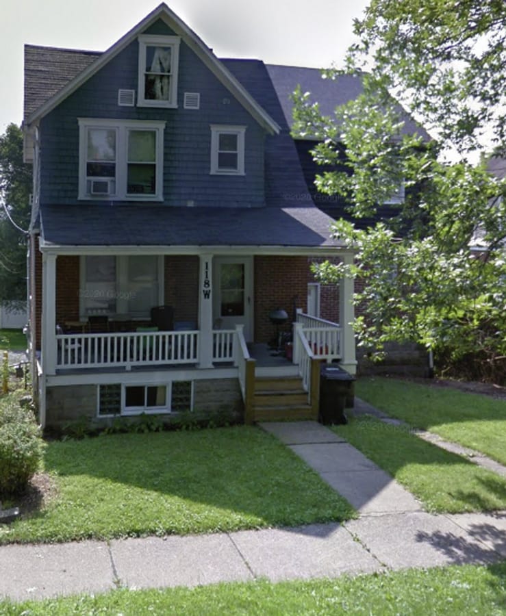 Photo - 3-Bedroom Student housing with 2 Parking S...