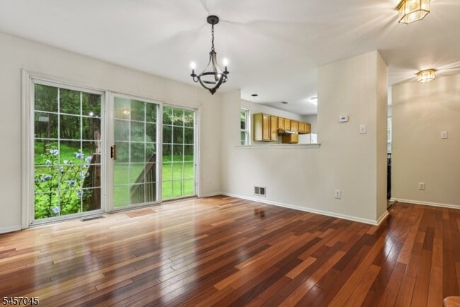 54 Plantation Rd