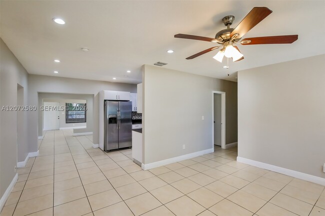 Photo - 1761 NE 170th St