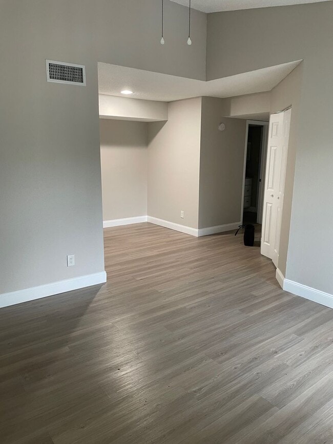 Photo - 3764 Idlebrook Cir