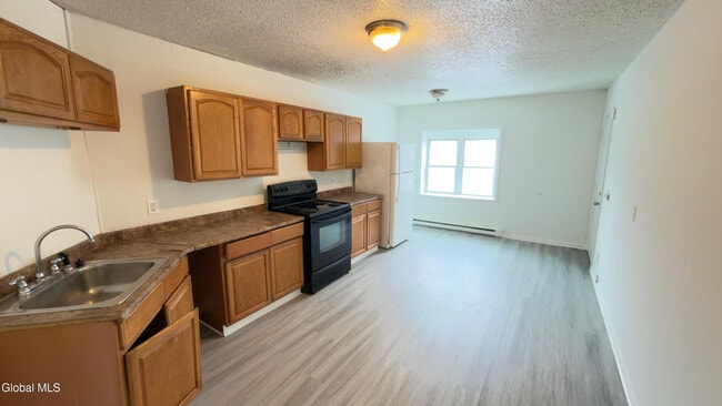 Photo - 3132 6th Ave Unit 3