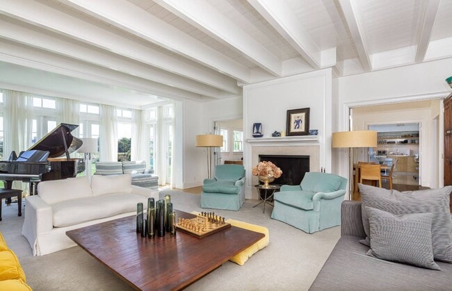 Photo - 480 Captains Neck Ln