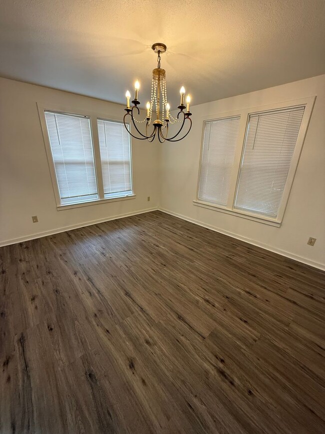 Photo - *Coming Soon*  2 Bedroom 1 bath home with ...