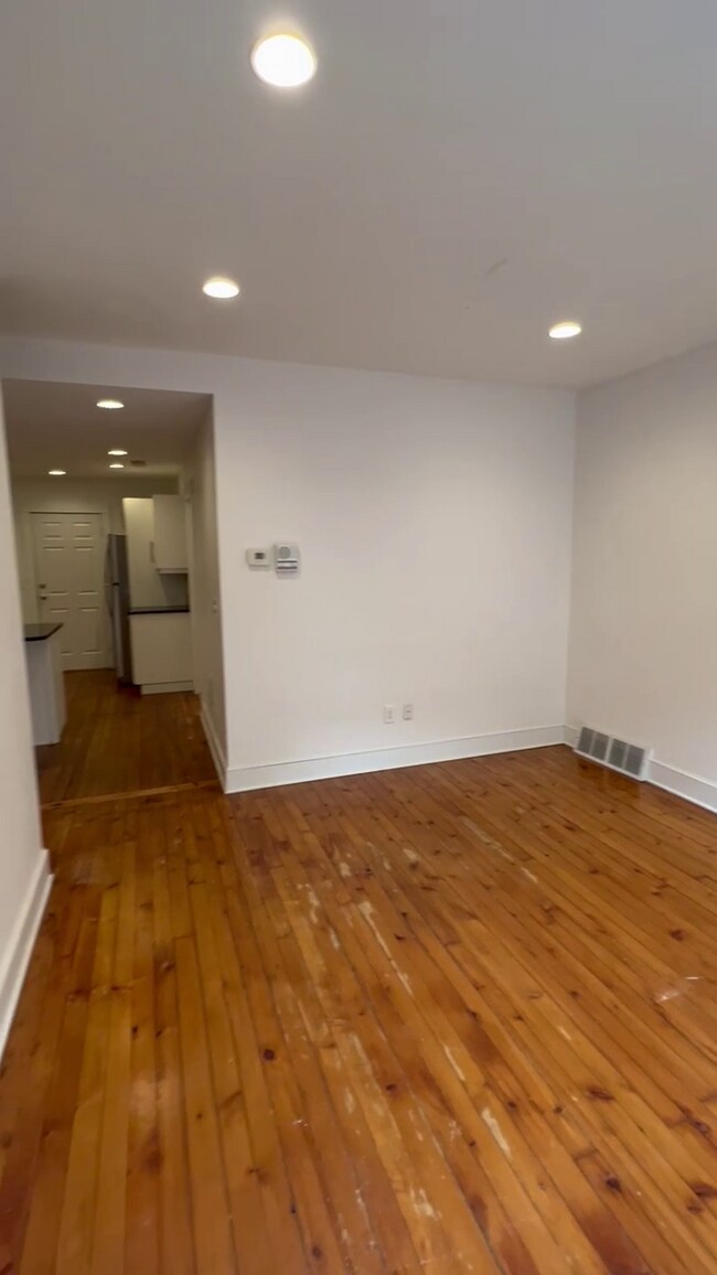 Photo - 186 Willow St Unit A