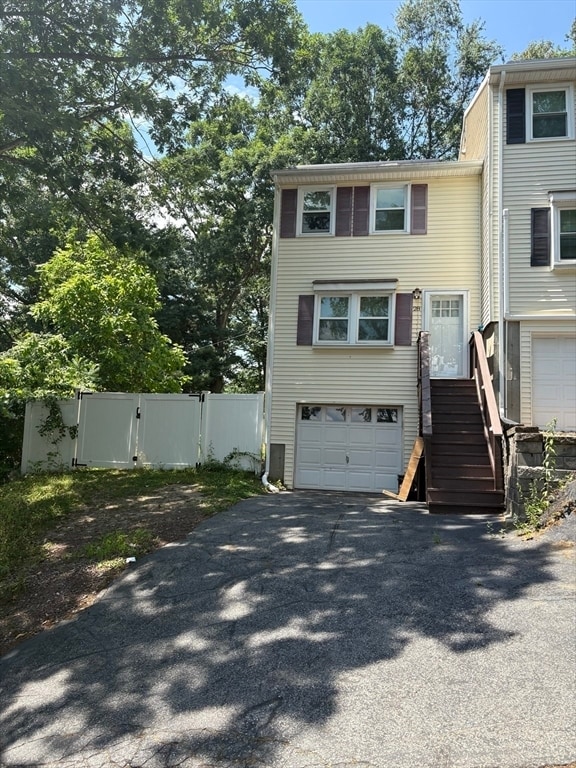 28 Mildred Ave