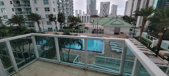 Photo - 41 SE 5th St Unit 805