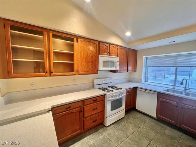 Photo - 5017 St Annes Dr