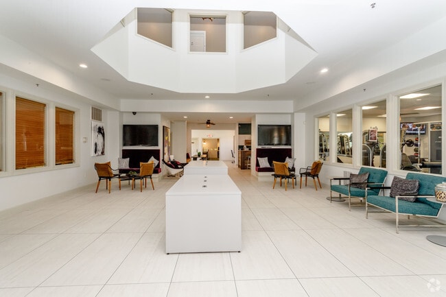 Photo - Grindstone at Columbia