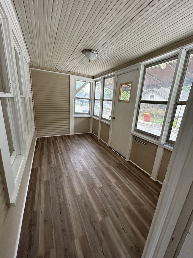Photo - Just Remodeled! 2br/1ba - with Garage and Fenced-in Yard!