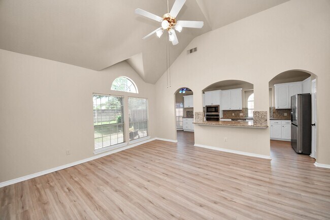 Photo - 10007 Adobe Dr