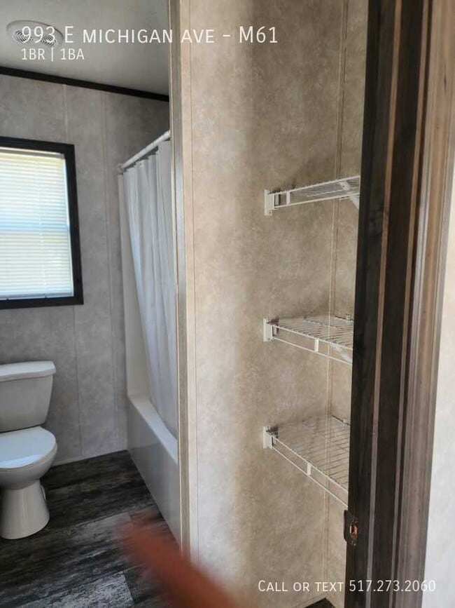 Photo - 993 E Michigan Ave
