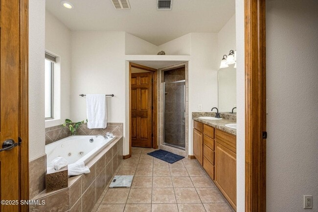 4165 Mojave Dr