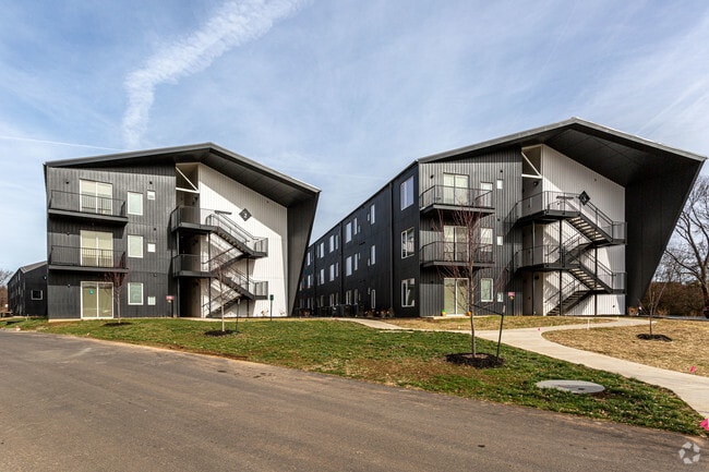 Photo - Muse Bowling Green