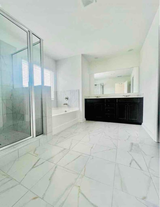 Photo - 87 Shelter Ln E