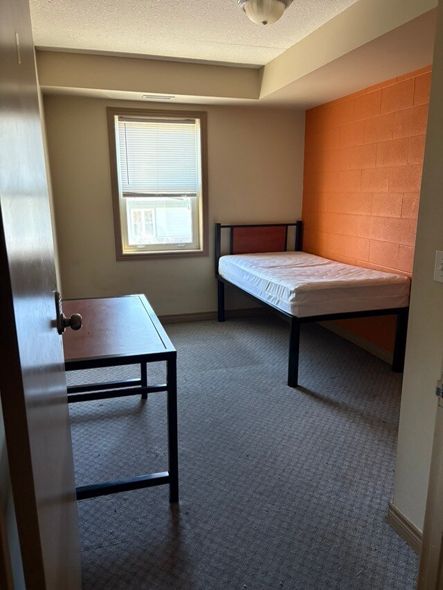 Photo - 271-271 Lester St Unit 1