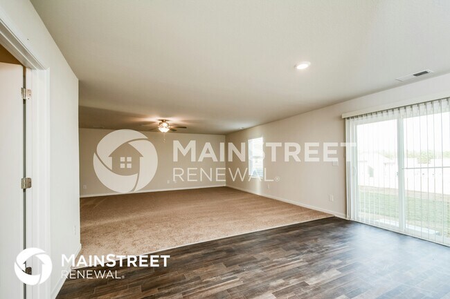 Photo - 240 Indian Summer St