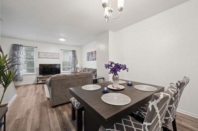 Photo - 2107 N 18th St Unidad B