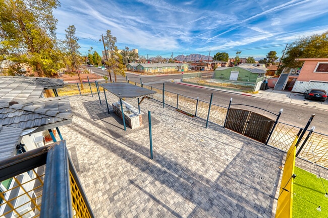 Photo - 406 S. 11th Street