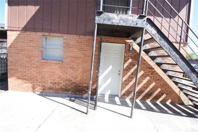 Photo - 4353 Brinkley St
