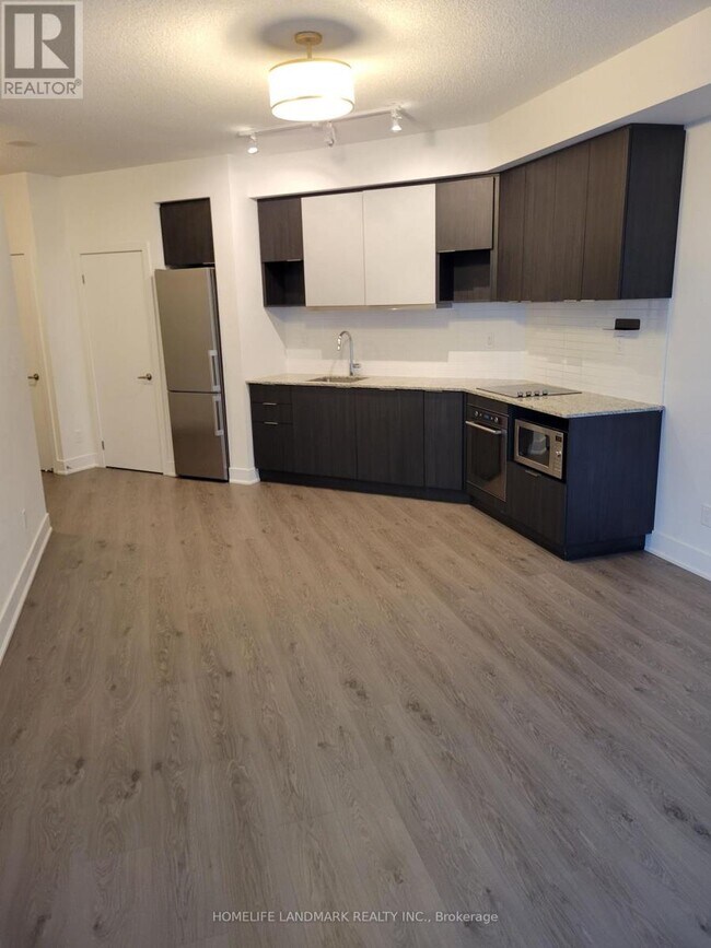 Photo - 99 The Donway W Unit 1002