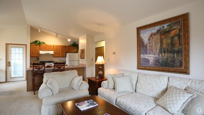 Photo - Water's Edge Apartments