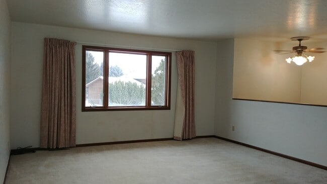 Photo - Home in Lolo with Fenced Yard and Pets Considered