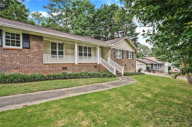 Photo - 2041 Collinswood Dr Casa