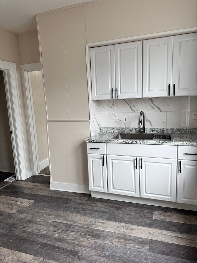 Photo - 174 Massachusetts Ave Unidad Lower apt