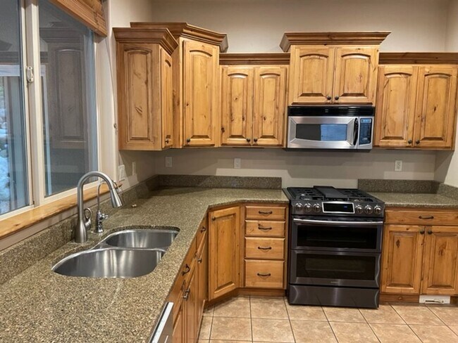Photo - Beautiful Home In A Quiet Gated Community!