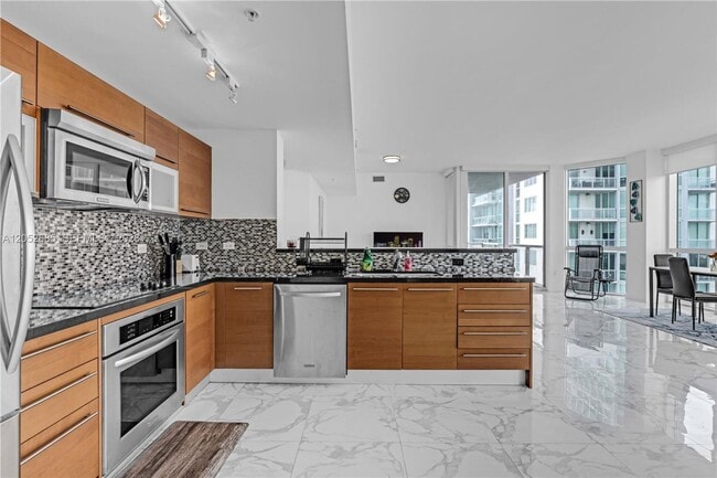 Photo - 244 Biscayne Blvd