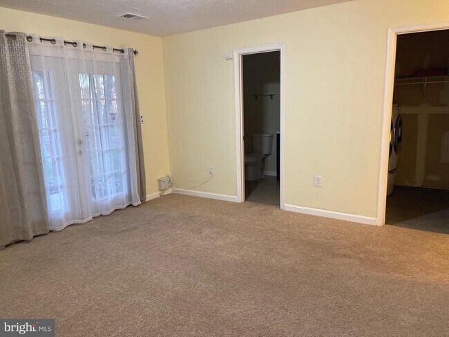 Photo - 9126 Hardesty Dr