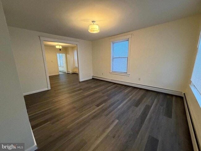 Photo - 1552 Delaware Ave