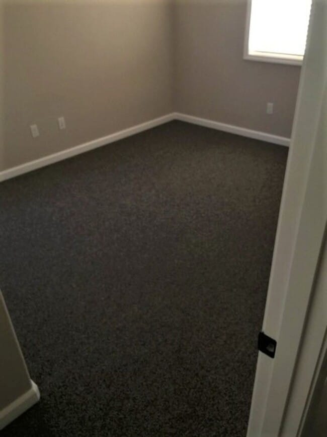 Photo - 5bed/3.5 bath Home