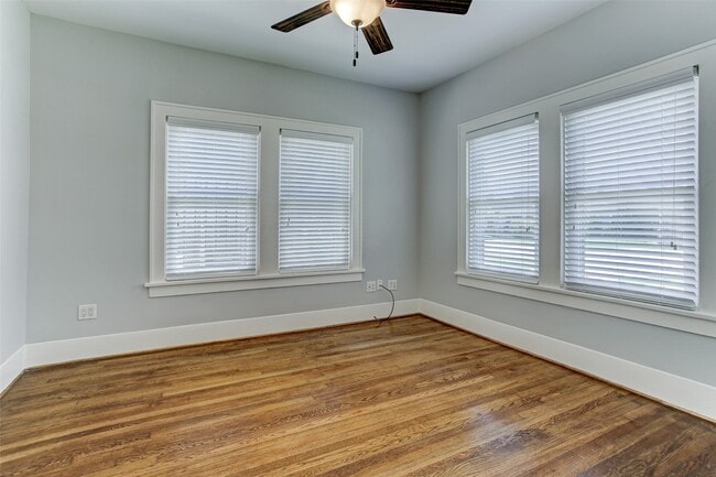 Photo - 2417 Huldy St