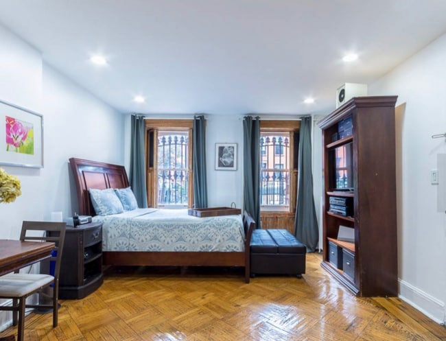 Photo - 397 Clermont Ave